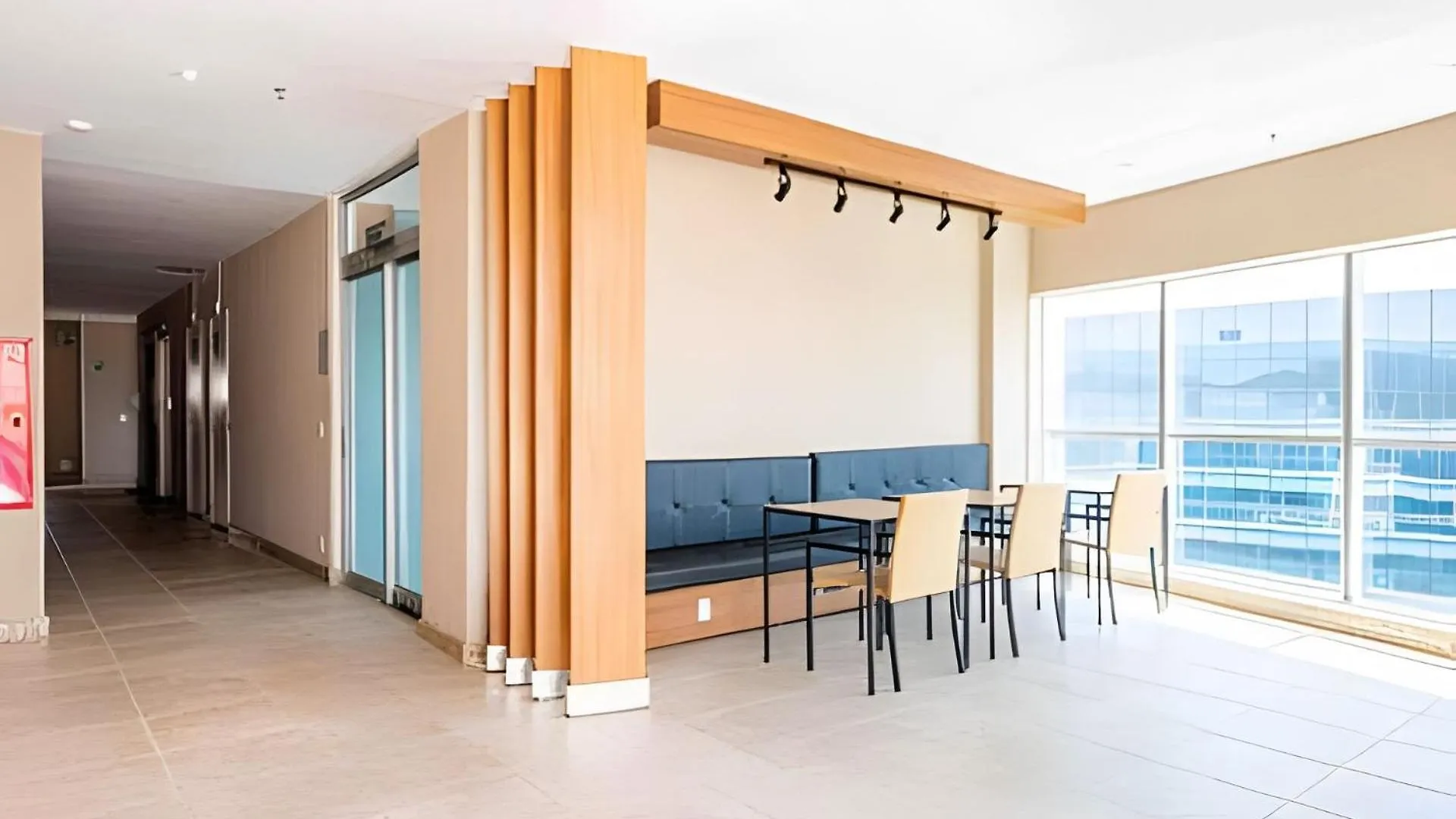 Hotel Vision Brasilia 0*,  Brasile